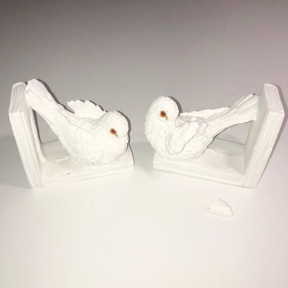 Vintage Porcelain Dove Book Ends